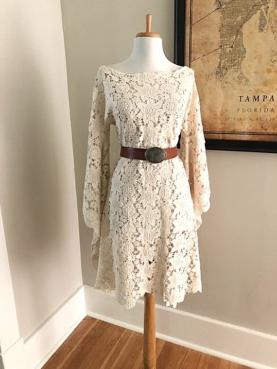 Bell Sleeve Vintage 70s Cream Crochet BoHo weddin… - image 4