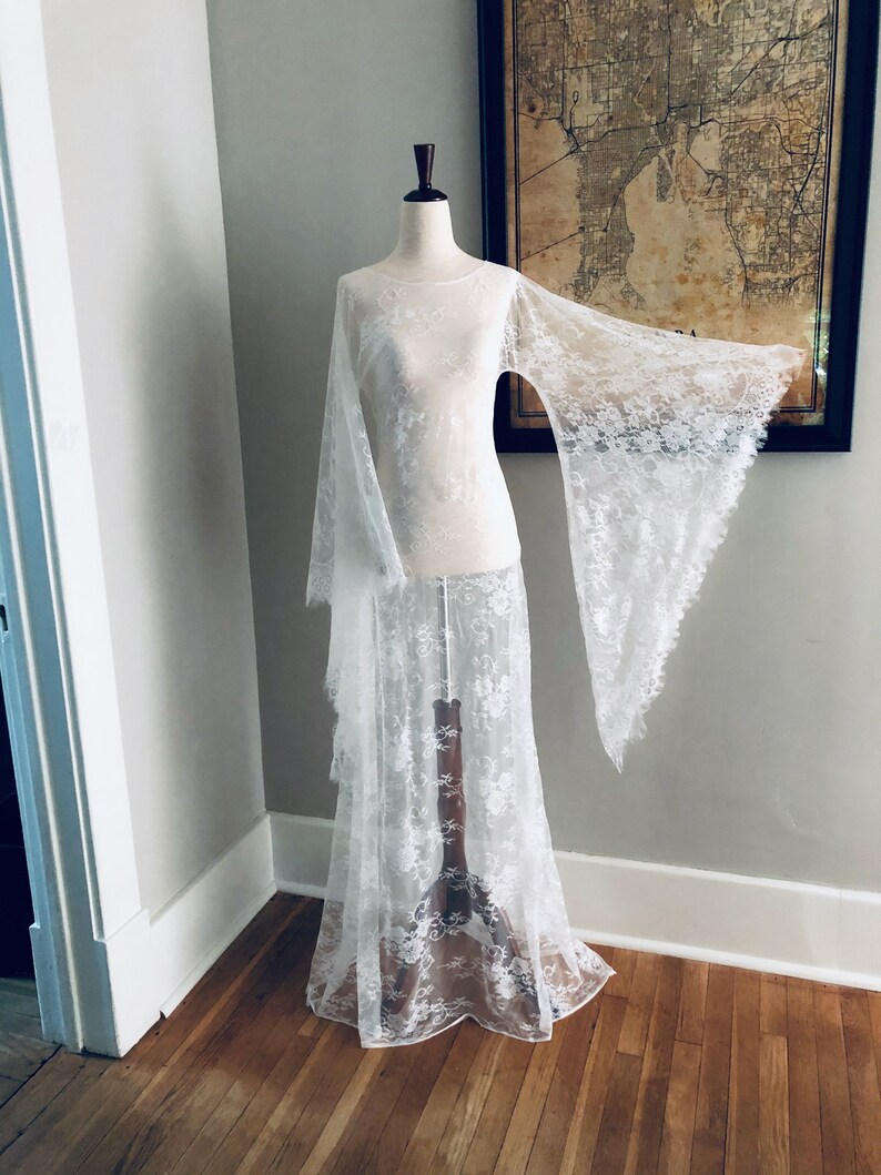 Vintage boho Thin White Lace Wedding Dress with Fringe 70s