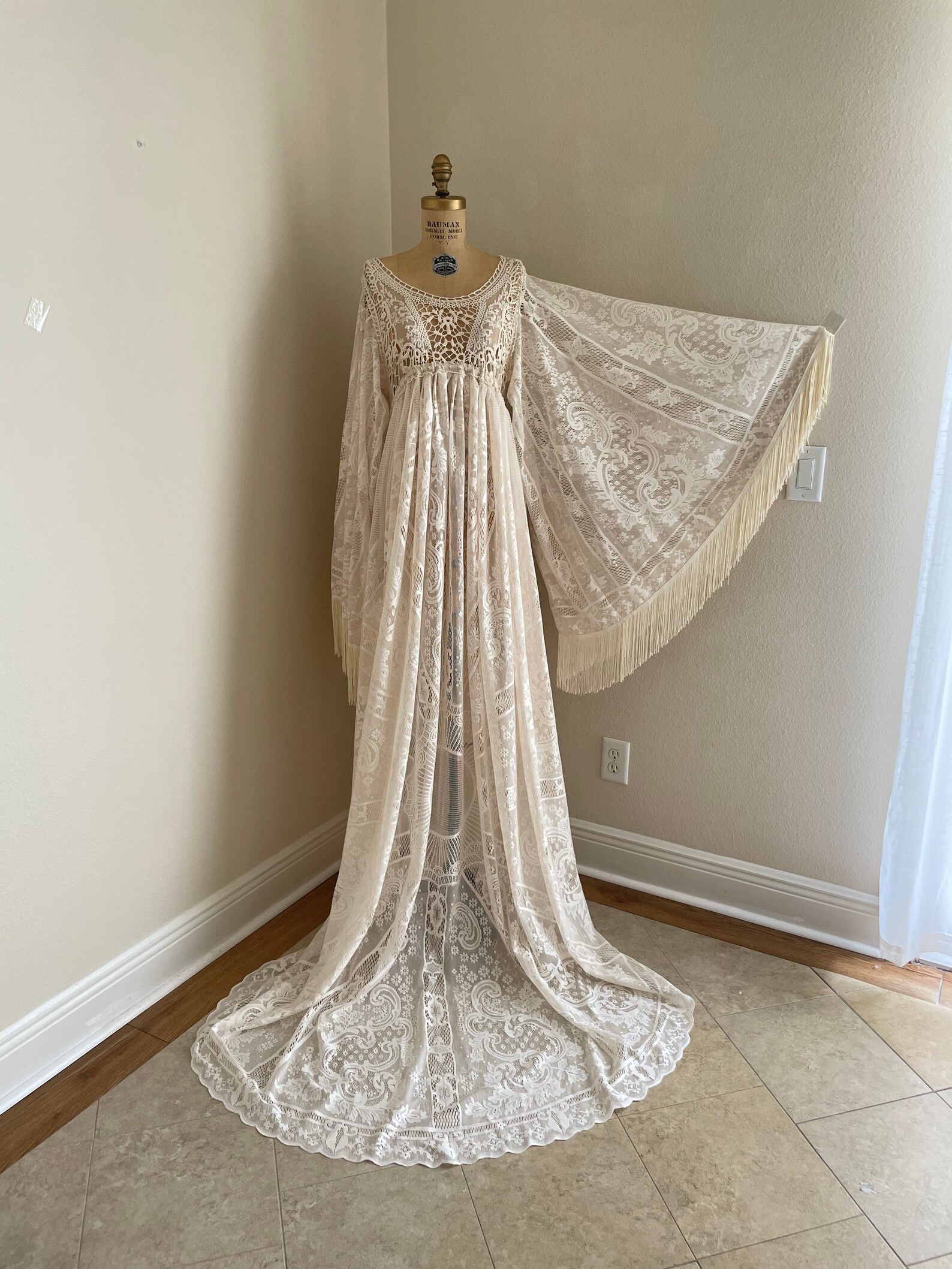 Boho Cream Lace Wedding Dress With Fringe Sleeves Maternity - Etsy