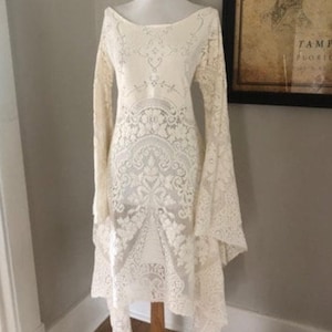 Bohemian Elopement Dress, Boho Lace wedding dress, Bell Sleeve Wedding Dress, Unique Wedding Dress, Short Wedding Dress,Rustic Wedding Dress