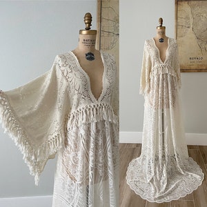 Ivory Vintage Lace Wedding Dress, Plunging,Deep V Wedding Dress,Boho Maternity Dress,Bell Sleeve Dress,Photoshoot Dress,Rustic Wedding Dress