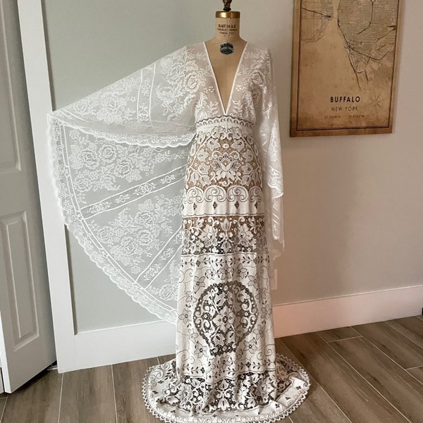 Two Tone Ivory & Brown Lace Rustic Wedding Dress, Photoshoot Dress, Deep V Wedding Dress,Boho Maternity Dress,Vintage lace,Bell Sleeve Dress