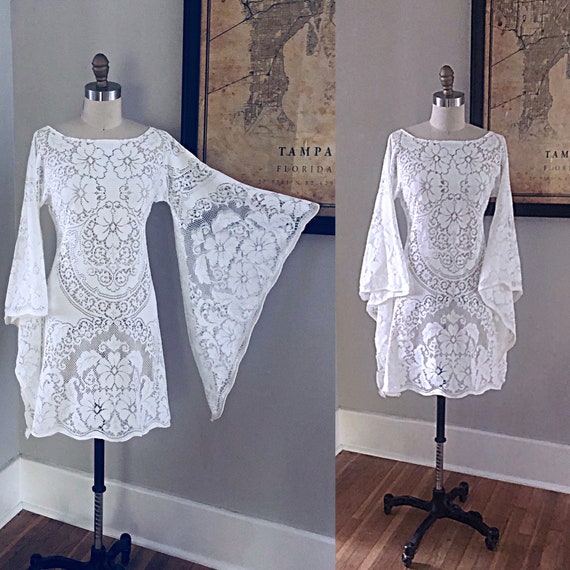 Vintage Short White Lace Hippie Wedding Elopment D
