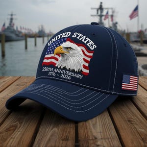 La bandiera americana al vento, STATI UNITI D'AMERICA Foto stock - Alamy