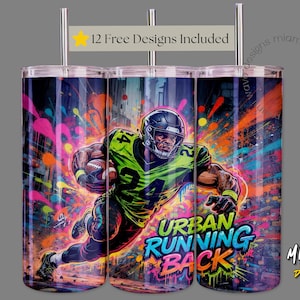 Puede incluir: Tres vasos de acero inoxidable con un diseño impactante de un jugador de fútbol americano con uniforme verde neón y negro. Los vasos tienen un fondo colorido estilo grafiti y el texto "URBAN RUNNING BACK".