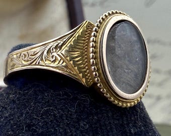 Victorian 9ct Gold Mourning Ring with Hairwork – Antique Memento Mori Memorial Ring c.1880s | US Size 9