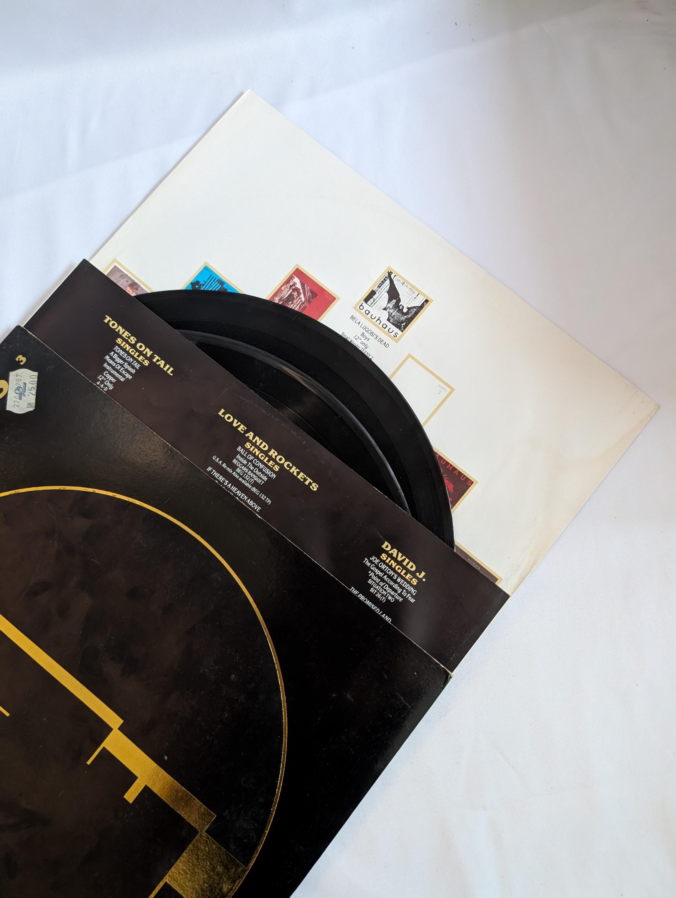 Bauhaus Vinyl LP: Álbum doble 1979-1983, prensado en el Reino