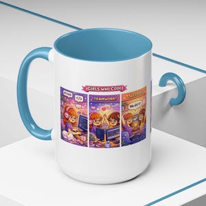 Peut inclure: Une tasse en céramique blanche avec une anse et un intérieur bleus. La tasse présente une illustration colorée de filles qui codent, avec le texte "GIRLS WHO CODE", "#CODE", "TEAMWORK!" et "SUCCESS!" imprimé sur le côté.