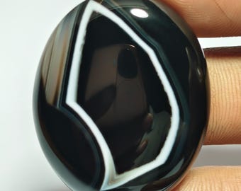Black Banded Agate, Natural Agate, Natural Cabochon, loose stone, semi precious, Oval Shape (82CT, 37x30x9mm)