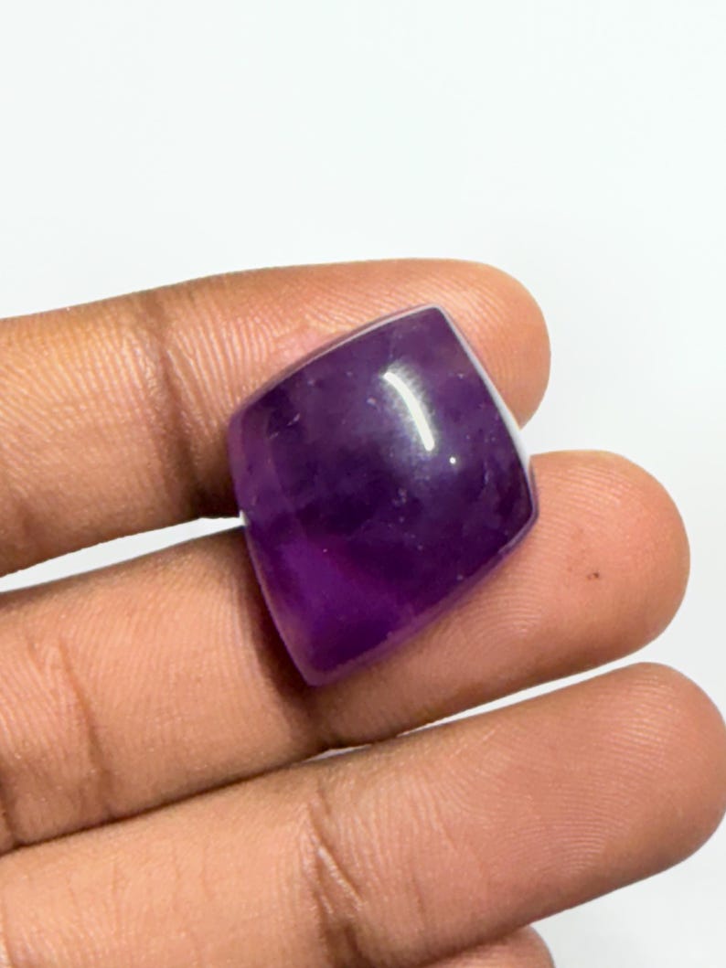 AAA Quality Amethyst Cabochon Gemstone, Semi Precious Gemstone, Loose Gemstone, For Jewelry Making. 33 ct, (26x21x6mm) image 6