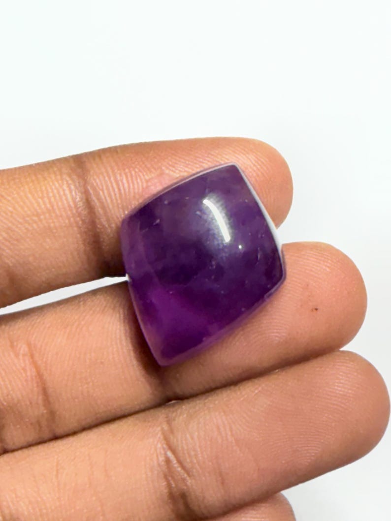 AAA Quality Amethyst Cabochon Gemstone, Semi Precious Gemstone, Loose Gemstone, For Jewelry Making. 33 ct, (26x21x6mm) image 8