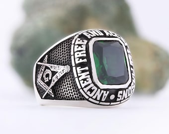 Personalised Masonic Ring with Gemstone – Custom Freemason Jewellery - Silver Signet Ring for Him - Square and Compass Gift - Gift for Him