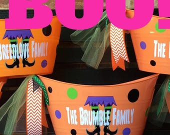 Personalized Halloween Tub -  Halloween Bucket - Halloween Candy Pail - Candy Holder - Trick Or Treat Bucket - Personalized Bucket