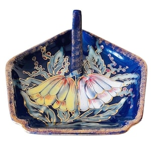 Piatto porta caramelle antico dipinto a mano Regina Gouda Eljo con fiori blu anni '20, idea regalo