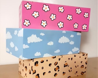 Boîte à mouchoirs bois peinte à la main – Motif Nuage, Fleur ou Léopard – Déco maison & Idée cadeau