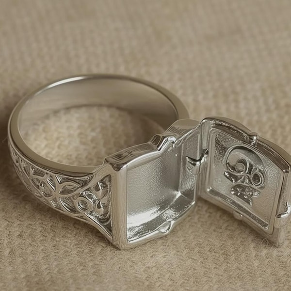 Silver Poison Box Ring – Gothic Skull Locket Ring, Hidden Compartment Ring, Vintage Style Statement Jewelry, Gift for Him Her