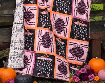 Shadowplay Quilt Kit - Enshadow by Katarina Roccella | Halloween Throw Quilt
