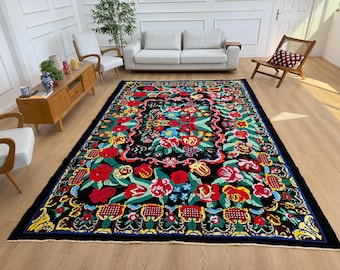 Vintage Moldovian Rose Kilim Rug: Handwoven Wool Floral Carpet (8x12)