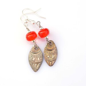 FRISKEY handmade Lampwork Glass Beads & Jewelry, Silver with Red Tribal Earrings