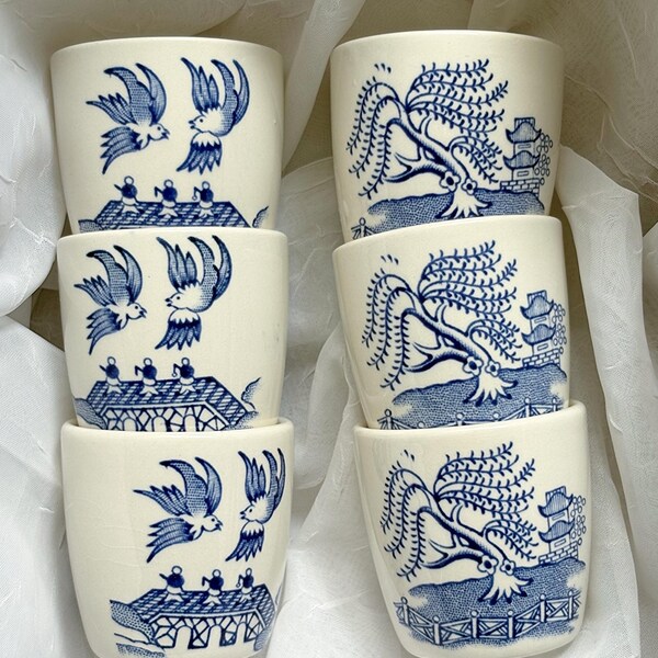 Rare Set of 6 Vintage blue Willow  Egg Holder Barratts Staffordshire