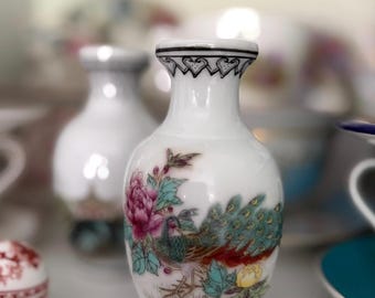 中国康熙帝の青白陶器の梅蓋壺 - Etsy 日本