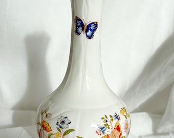 Vintage vase | Aynsley Cottage Garden Fine Bone China