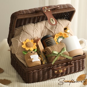 Cozy Care Package,Blanket Gift Box,Hygee Gift Box,Birthday Gift,Basket for Women,Fall Gift Box,Wicker-Style Gift Box with a Handle