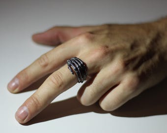Death Grip Skeleton Hand Ring – Oxidised Silver Gothic Band, 7g Handmade Sterling Jewellery