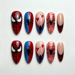 スパイダースーパーヒーロープレスオンネイル、赤と青のウェブデザインネイルセット、スパイダーネイル、かわいいハートスパイダーネイルセット、ハンドメイドジェルフェイクネイル