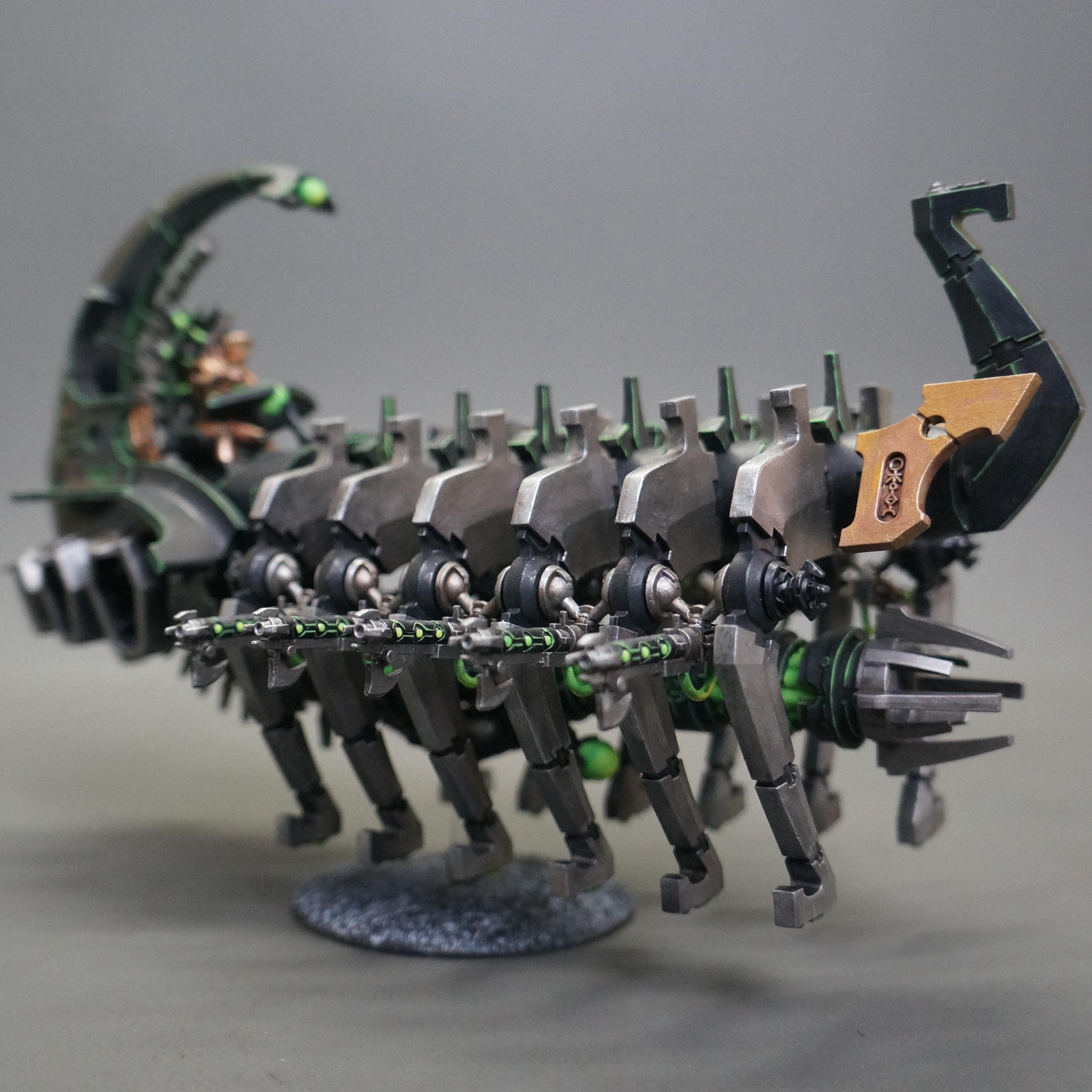 Armée Necron Warhammer 40K – 74 Figurines Games Workshop – Peintes Et Sur Grappe