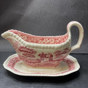 Rare Copeland Pink Spode's Tower Gravy Boat attached under plate Antique Transferware, England
