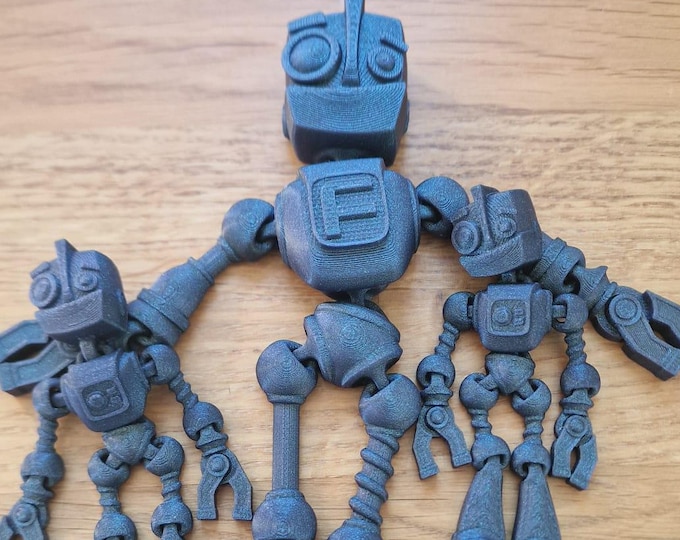3D Printed Flexible Articulated Poseable Friendly Robot