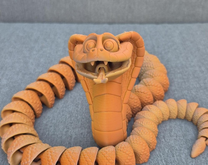 Articulated 3D Printed King Cobra Snake | Flexible Fidget figurine