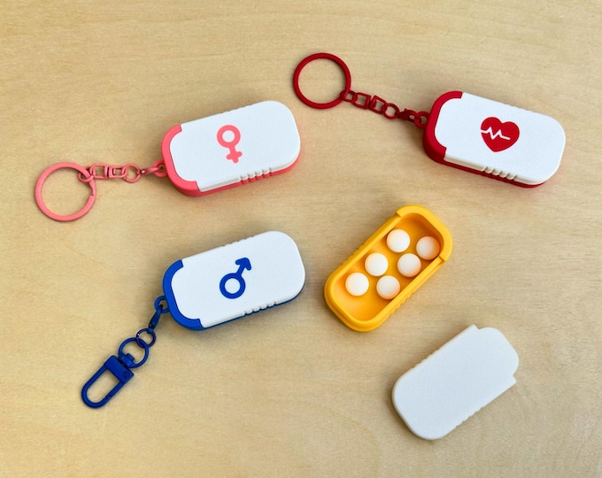 3D Printed Mini pillbox for on the go with key ring, medicine container, medication organizer.