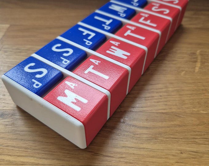7 Day Pill Box Organizer, 14 Compartment Pill Container (3D Printed)