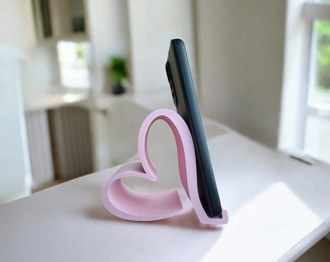 3D Printed Heart Phone Stand | Valentine’s Day Phone Holder