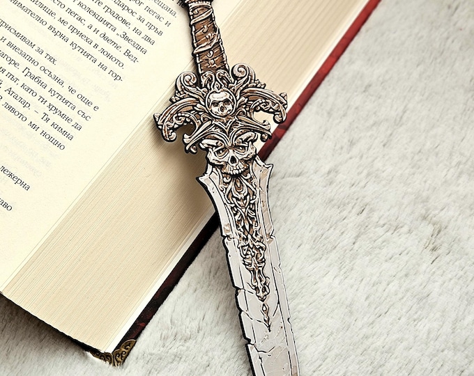 3D Printed Skullthorn Blade Bookmark | Japanese Art