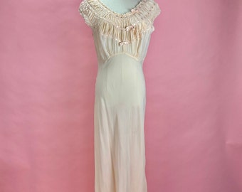 1940’s Peach Rayon Nightgown