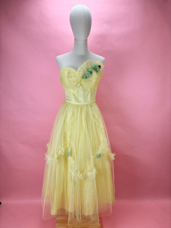 1950’s Yellow Tulle Prom Dress