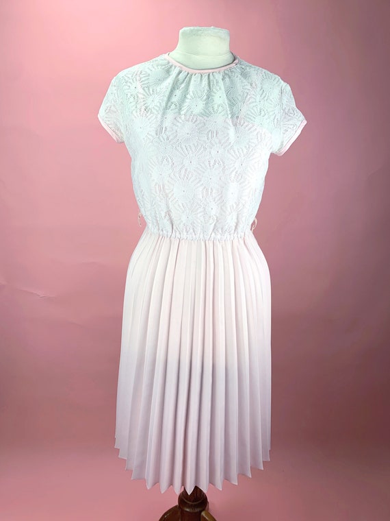 accordion pleated dress white White Accordion Pleated Shirt Dress