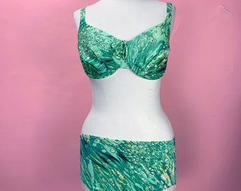 1970’s Bali High Waisted Two Piece Bikini Size Medium/Large DD Cup