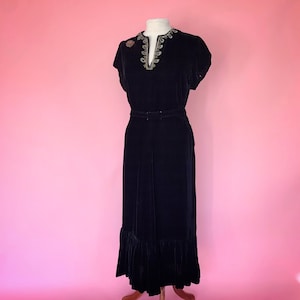 1940’s Velvet Party Dress Size Large