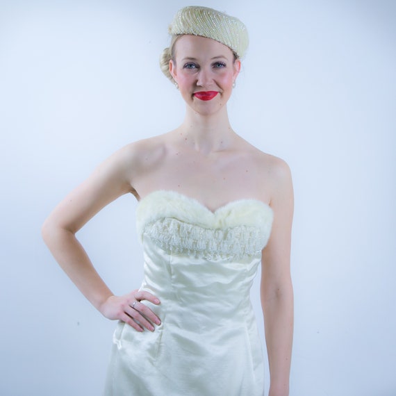 1950's Fur Trimmed Wedding Dress 50's Beaded Ball