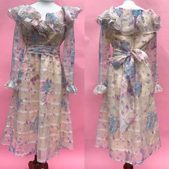 1970’s Ruffle Party Dress Size Large