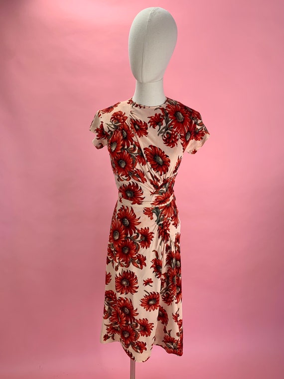 1940’s Rayon Jersey Sunflower Print Dress - image 1