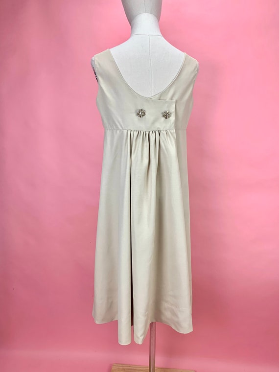 1960's Minimalist Empire Waist Babydoll Dress - image 4