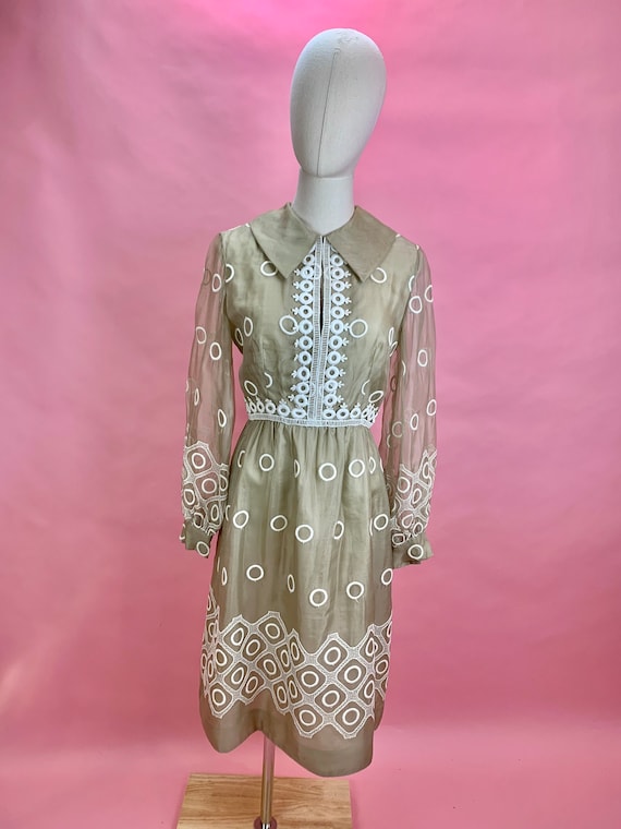 1970's Oscar de La Renta Tan and Lace Dress