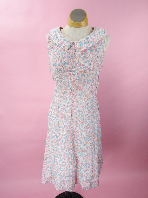 1940’s Cotton Floral House Dress Small/Medium - image 1