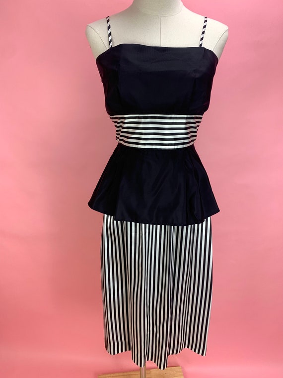 1980's Black and White Striped Peplum Dress - image 3