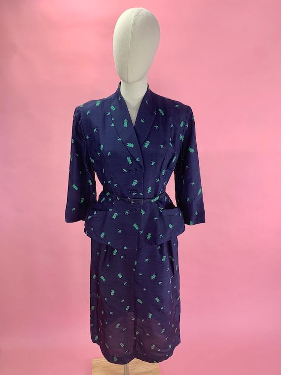 1950’s Novelty Print Umbrella Silk Suit 3 Piece Se